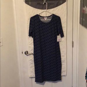 LulaRoe Julia-size medium